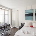 Elegant Appartement Au Coeur Du 9Eme, Printemps